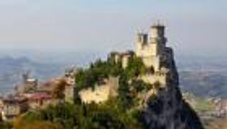 مواطنو سان مارينو يرفضون لقاح كورونا.. عليهم تحمل مصاريف العلاج