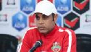 الولاية الثالثة.. مهدي علي يعود لشباب الأهلي من باب الطوارئ كالعادة