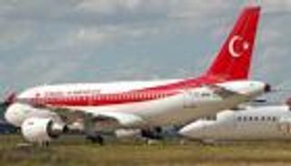 على طائرته الخاصة.. أردوغان يسهل دخول "ممول القاعدة" لتركيا