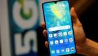 مبيعات عيد الميلاد.. هواتف المستقبل تتفوق على إكس بوكس وبلاي ستيشن 5 