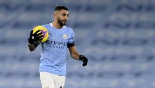 رياض محرز لاعب مانشستر سيتي الإنجليزي