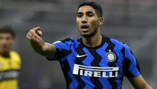 أشرف حكيمي لاعب إنتر ميلان