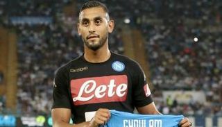 فوزي غلام لاعب نابولي