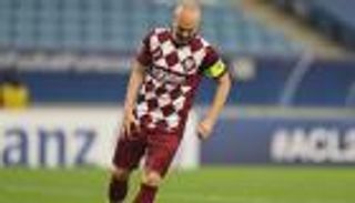 من دوري أبطال آسيا إلى الاعتزال.. إصابة خطيرة تهدد مسيرة إنييستا