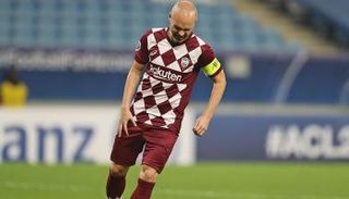 أندريس إنييستا لاعب فيسيل كوبي