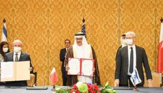 توقيع بيان تاريخي بإقامة علاقات دبلوماسية بين البحرين وإسرائيل