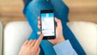 تويتر تعاقب المتهجمين على لقاحات كورونا