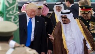 ترامب في زيارة سابقة للسعودية - الفرنسية