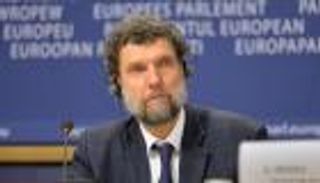 الناشط التركي الأبرز "كافالا" هدف لسطوة قضاء أردوغان