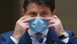 "عزل عام".. إيطاليا تواجه كورونا خلال أعياد الميلاد