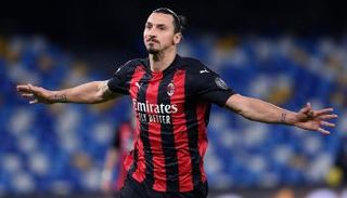 زلاتان إبراهيموفيتش مهاجم ميلان