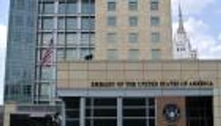 واشنطن تخطط لإغلاق قنصليتيها في روسيا 