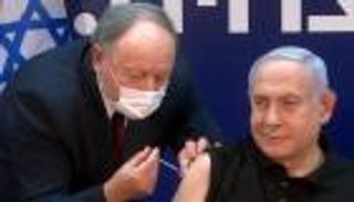 الأول في إسرائيل.. نتنياهو يتلقى لقاح كورونا