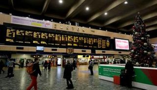 قيود على الرحلات الجوية من بريطانيا