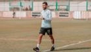 كورونا يحاصر الأهلي.. أزمة كبيرة قبل "حملة العاشرة" والقمة