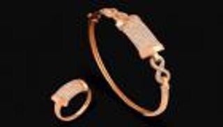 أسعار الذهب في مصر اليوم.. عيار 21 يستقر ونصيحة بتأجيل الشراء