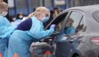 أرقام صادمة بإصابات ووفيات كورونا في أمريكا