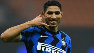 أشرف حكيمي مدافع إنتر ميلان