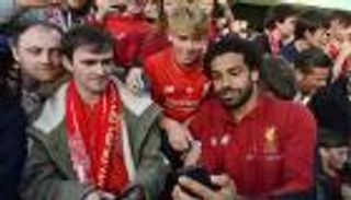 جائزة جديدة.. محمد صلاح "بطل الجماهير" في إنجلترا لعام 2020