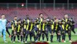 الدوري السعودي.. الاتحاد يفرط في الوصافة والتعاون يصعق الشباب
