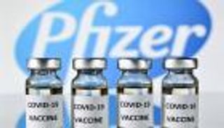 الوكالة الأوروبية للأدوية تبحث ترخيص لقاح "فايزر" ضد كورونا 