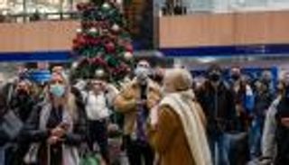 ذعر سلالة كورونا.. المزيد من الدول تحظر الرحلات الجوية مع بريطانيا