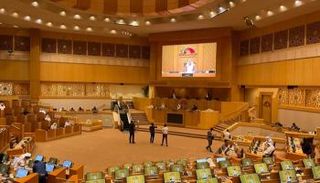 ميزانية الإمارات 2021 تعزز التنمية 