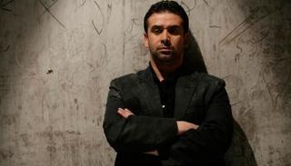 الفنان المصري كريم عبدالعزيز
