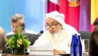 مجلس الإمارات للإفتاء يجيز استخدام لقاح كورونا