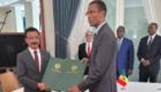 موانئ دبي العالمية تضخ أكبر استثمار خاص في تاريخ السنغال