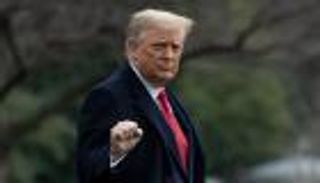 "ردع إيران".. إدارة ترامب تبحث جميع الخيارات