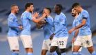 بداية محفوفة بالمخاطر.. هل يخسر جوارديولا الرهان مجددا؟