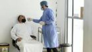 145 ألف فحص كورونا بالإمارات.. وتعافي 1533