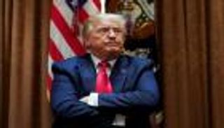 "العار".. ترامب يرفض خطة الكونجرس لإنعاش الاقتصاد