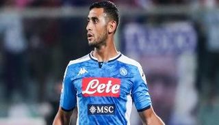 فوزي غلام لاعب نابولي