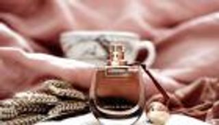 أفضل 5 عطور فرنسية نسائية.. فخامة وثبات