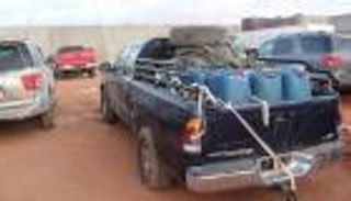 الجيش الليبي يضبط 3 سيارات لتهريب الوقـود عبر الحدود