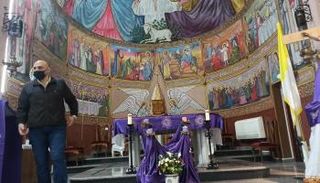 طقوس الميلاد تقتصر على صلاة المكرسين بكنيسة غزة