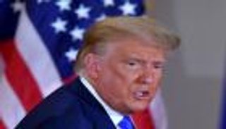 بـ"الفيتو" الرئاسي.. ترامب يعطل ميزانية الدفاع الأمريكية