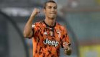 خليط مثير.. سر رغبة مدرب لايبزيج في تدريب كريستيانو رونالدو