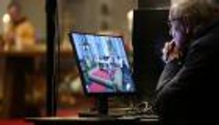 كورونا يفرض سطوته.. العالم يحتفل "عن بُعد" بعيد الميلاد