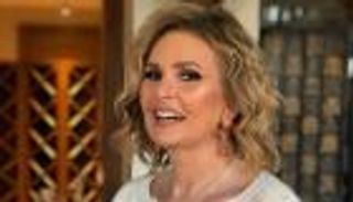 يسرا تكشف تفاصيل إصابتها بكورونا