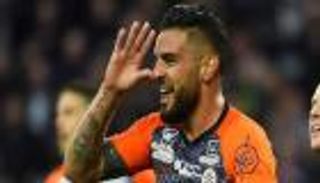 بجائزة و3 أهداف.. كيف أدخل ديلور الجزائر تاريخ الدوري الفرنسي؟