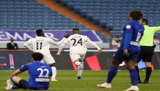 الهلال ضد الاتحاد