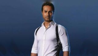 الفنان كريم فهمي