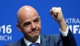 إنفانتينو من دبي: كورونا أظهر أهمية كرة القدم ورسائلها السامية