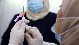 انطلاق حملة التطعيم الفعلية ضد كورونا في الكويت