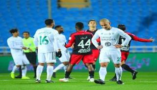 الأهلي ضد الرائد