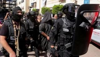 زعيم الخلية الإرهابية أثناء اعتقاله- أرشيفية