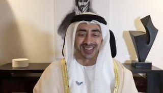 الشيخ عبد الله بن زايد خلال مشاركته في الاجتماع التحضيري للقمة الخليجية